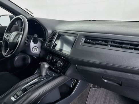 Used 2021 Honda HR-V Sport image 48