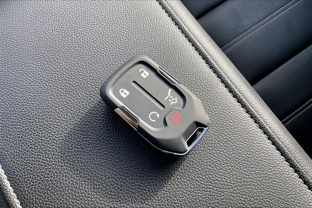 Used 2023 GMC Acadia Denali w/ Denali Ultimate Package FWD image 40