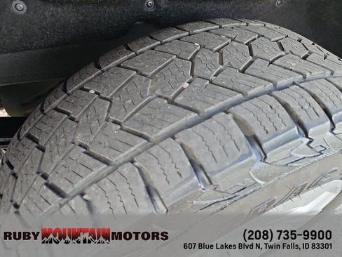 Used 2024 Chevrolet Silverado 1500 LTZ w/ Technology Package AWD/4WD image 9