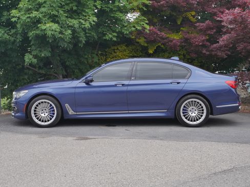 Used 2017 BMW ALPINA B7 xDrive AWD/4WD image 20