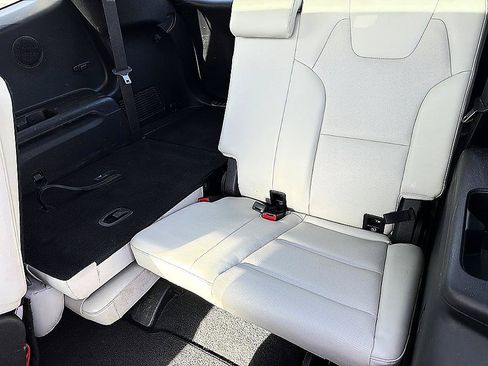 Used 2021 Kia Telluride SX FWD image 9