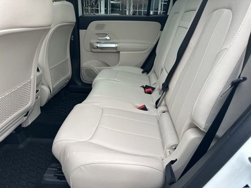 New 2026 Mercedes-Benz GLB 250 4MATIC image 23