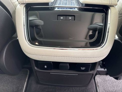 Used 2022 Lincoln Navigator L Black Label image 26