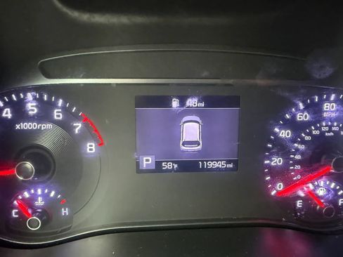 Used 2021 Kia Soul LX FWD image 18