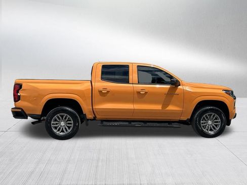 Used 2025 Chevrolet Colorado LT w/ Advanced Trailering Package RWD image 4