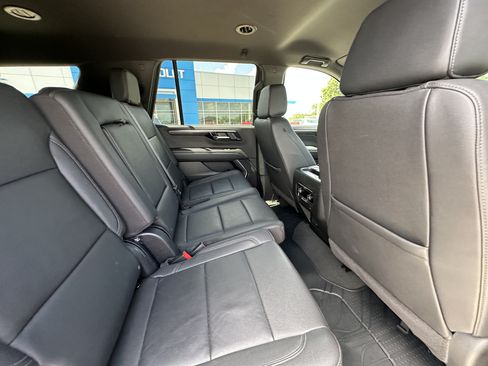 Certified 2025 Chevrolet Tahoe LT AWD/4WD image 33