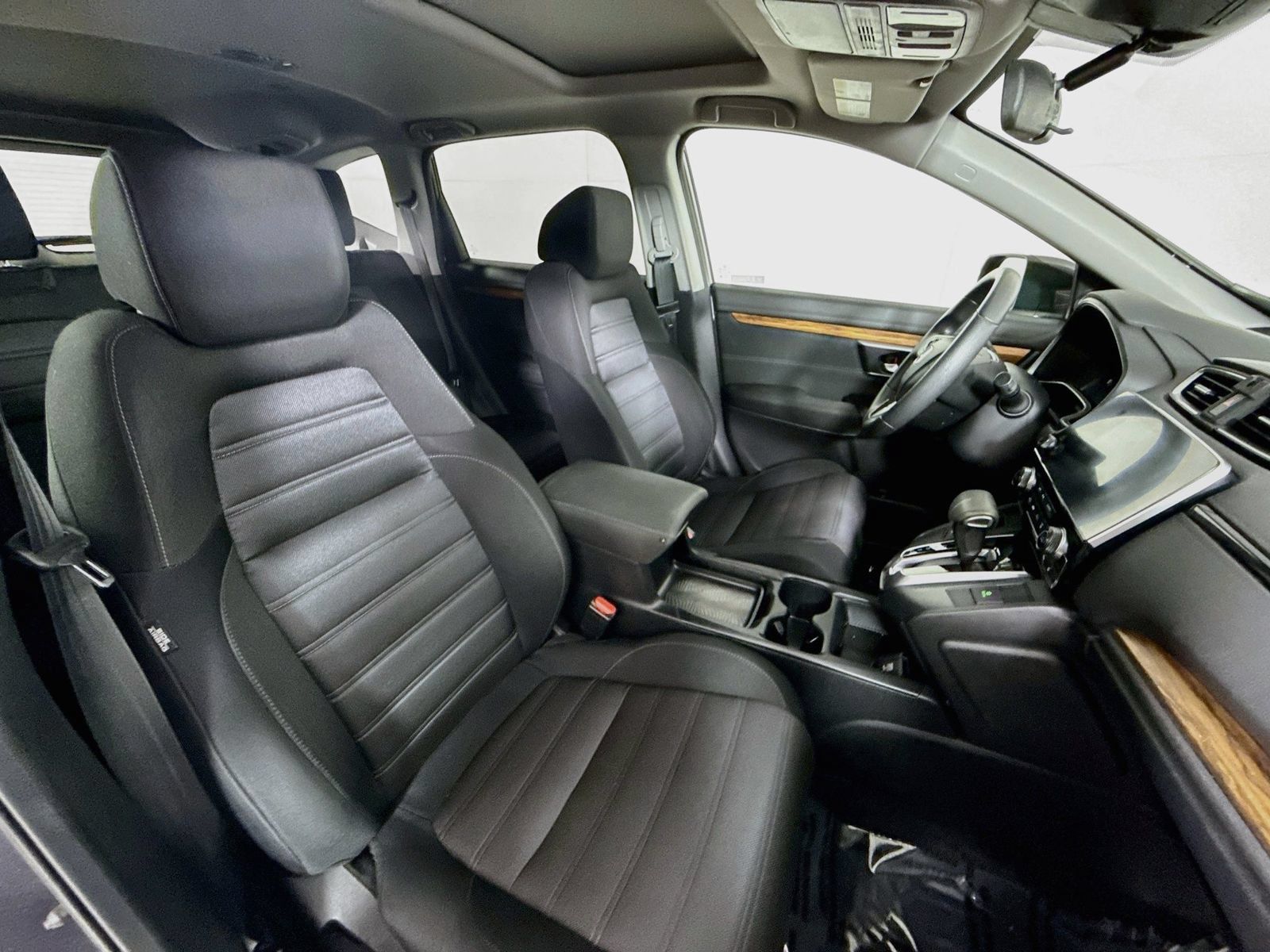 Used 2019 Honda CR-V EX image 26