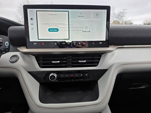 New 2026 Ford Explorer Active w/ Active Comfort Package image 13