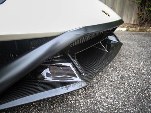 Used 2023 Lamborghini Huracan STO RWD image 18