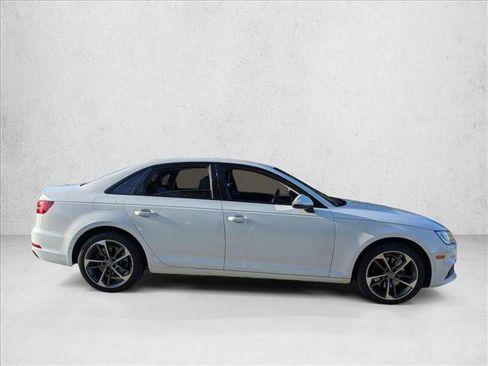 Used 2019 Audi A4 2.0T Premium image 2