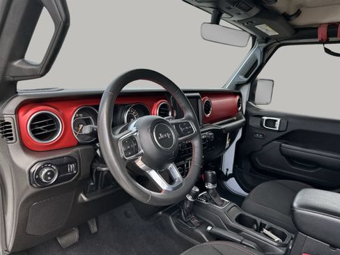 Used 2023 Jeep Gladiator Rubicon w/ Cold Weather Group AWD/4WD image 27