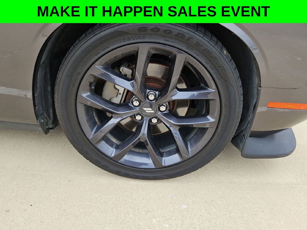 Used 2021 Dodge Challenger GT w/ Blacktop Package RWD image 10