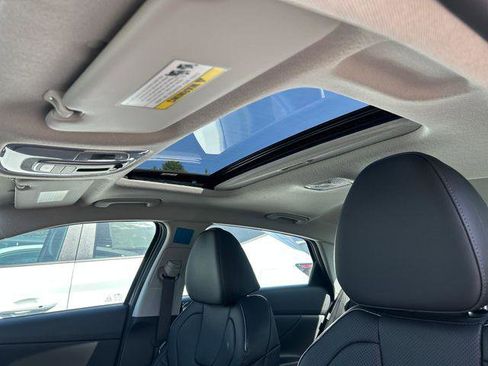 New 2026 Hyundai Elantra Limited FWD image 21