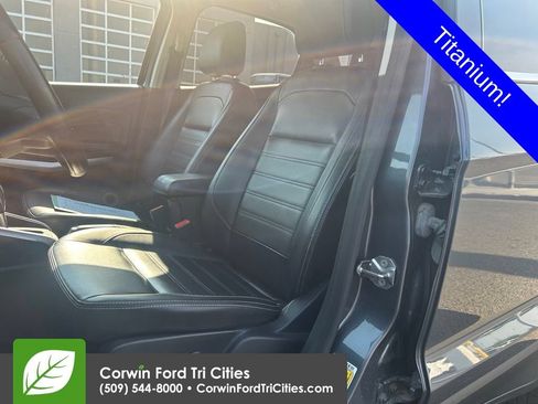 Used 2021 Ford EcoSport Titanium AWD/4WD image 9