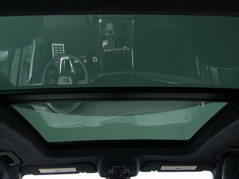 New 2026 Audi SQ8 Prestige image 18