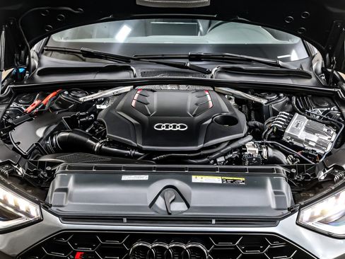 Used 2023 Audi S4 Premium Plus w/ Premium Plus Package image 12