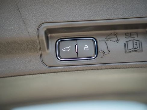 New 2026 Ford Explorer Active w/ Active Comfort Package AWD/4WD image 15
