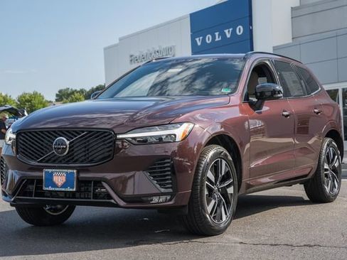 New 2026 Volvo XC60 B5 Plus w/ Protection Package Premier AWD/4WD image 3