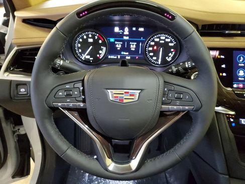 New 2025 Cadillac XT6 Premium Luxury w/ Platinum Package FWD image 21