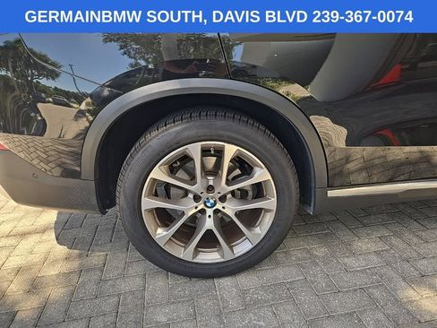 Used 2024 BMW X5 sDrive40i w/ Premium Package RWD image 9