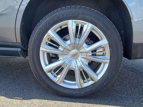 Used 2021 Chevrolet Tahoe High Country w/ Premium Package AWD/4WD image 34