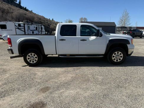 Used 2014 GMC Sierra 2500 SLE AWD/4WD image 6