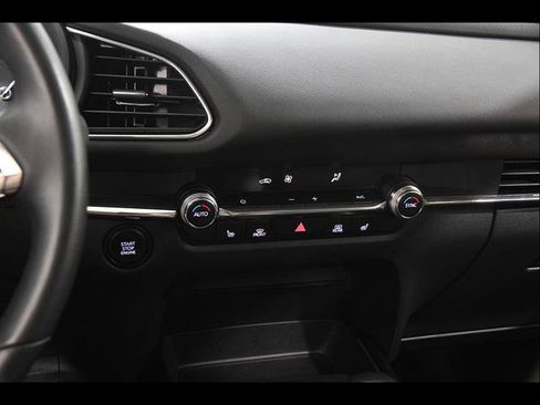 Certified 2023 MAZDA CX-30 AWD 2.5 S w/ Preferred Package image 13