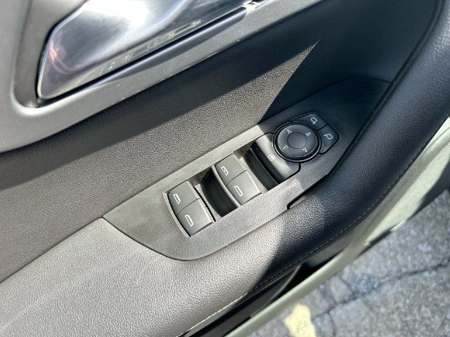 Used 2019 Chevrolet Blazer LT FWD image 26