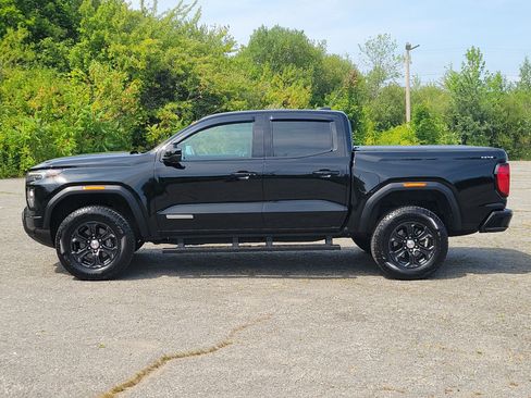 Used 2023 GMC Canyon Elevation w/ Convenience Package AWD/4WD image 8