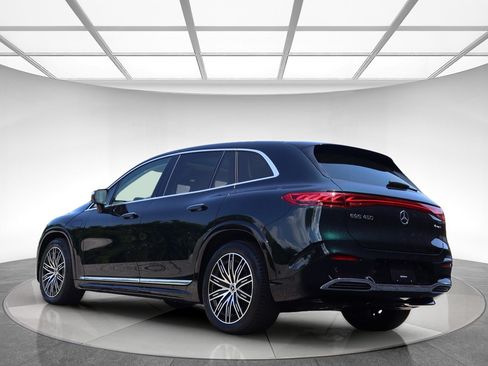 Used 2023 Mercedes-Benz EQS 450+ 4MATIC SUV w/ Pinnacle Trim Package image 8