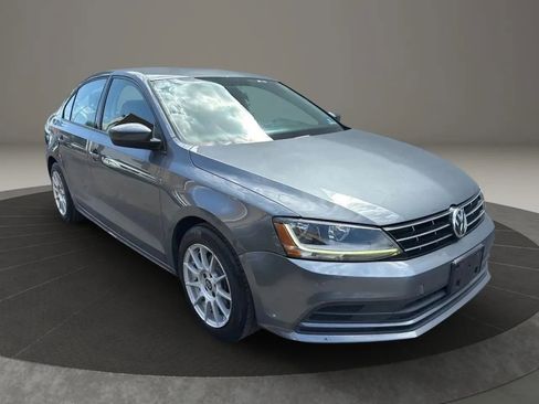 Used 2018 Volkswagen Jetta S w/ Cold Weather Package image 3