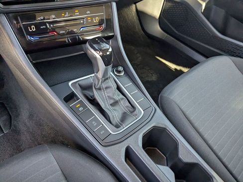 Used 2025 Volkswagen Jetta S image 23