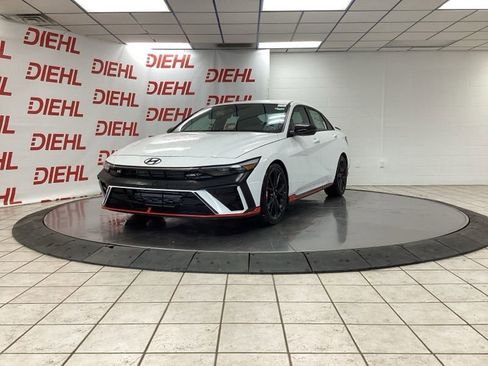New 2026 Hyundai Elantra N FWD image 3