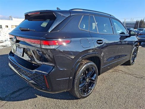 New 2026 Volkswagen Tiguan SE R-Line image 4