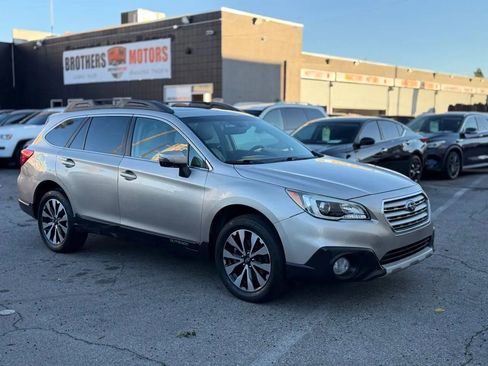 Used 2015 Subaru Outback 2.5i Limited image 16