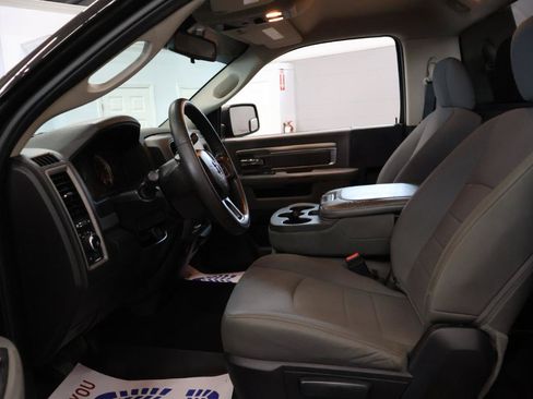 Used 2016 RAM 1500 Express w/ Black Ram 1500 Express Group AWD/4WD image 10