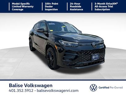 Certified 2025 Volkswagen Tiguan SE R-Line