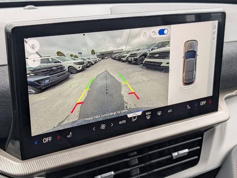 New 2026 Ford Explorer Active image 23