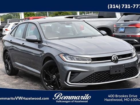 Certified 2026 Volkswagen Jetta SE w/ Black Wheel Package FWD image 1
