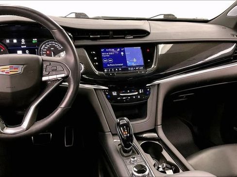 Used 2024 Cadillac XT6 Sport w/ LPO, ONYX Package AWD/4WD image 7