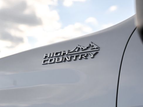 Certified 2022 Chevrolet Silverado 2500 High Country image 5