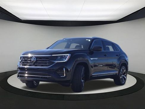 New 2026 Volkswagen Atlas Cross Sport SEL Premium R-Line image 3