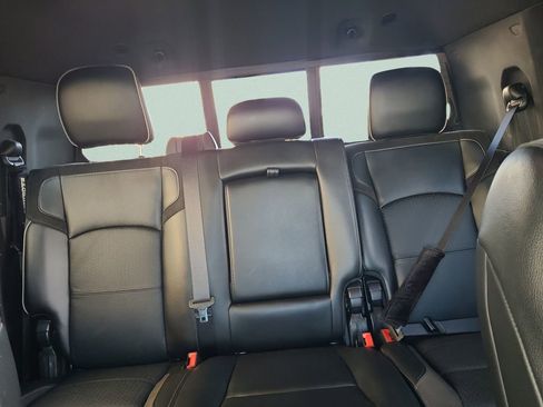 Used 2024 RAM 3500 Laramie w/ Night Edition image 10