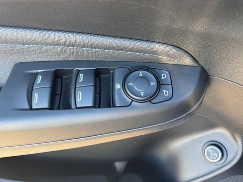 Used 2025 Buick Envista Sport Touring w/ Convenience I Package image 19