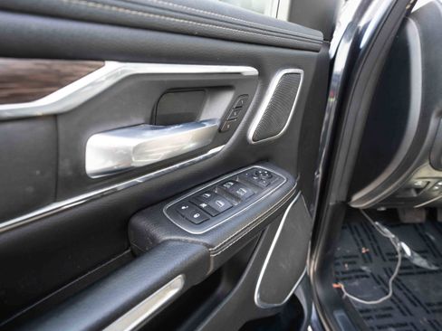 Used 2019 RAM 1500 Laramie image 7