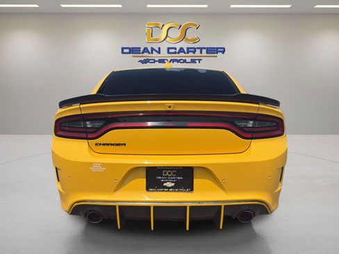 Used 2017 Dodge Charger R/T Scat Pack w/ Dynamics Package RWD image 4