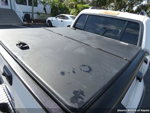 Used 2010 Ford Explorer Sport Trac XLT image 12