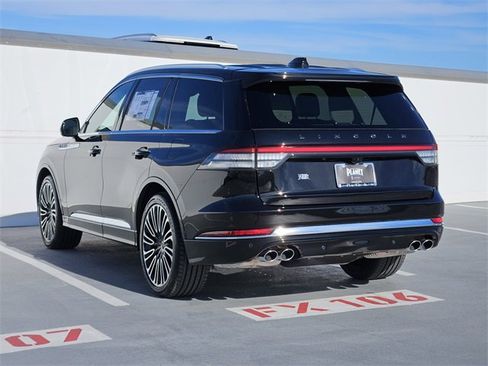 New 2026 Lincoln Aviator Black Label w/ Dynamic Handling Package image 5