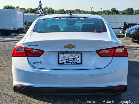 Used 2020 Chevrolet Malibu LS w/ Driver Confidence Package II FWD image 4