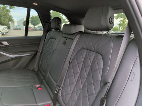Used 2024 BMW X5 xDrive40i w/ M Sport Package AWD/4WD image 35